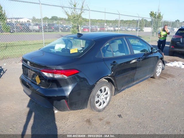 Toyota COROLLA LE 2021 5YFEPMAE3MP199303 Image 4