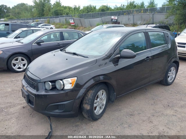 Chevrolet Sonic Lt Auto 2014 1G1JC6SH6E4238154 Image 2