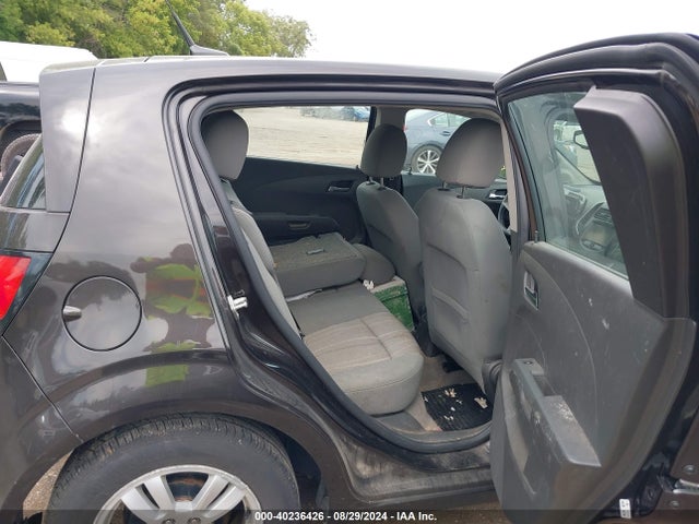 Chevrolet Sonic Lt Auto 2014 1G1JC6SH6E4238154 Image 8