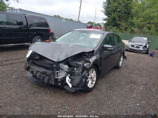 Ford FOCUS SE 2016 1FADP3F22GL250538 Image 2