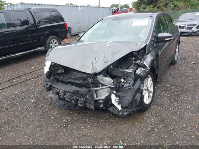 Ford FOCUS SE 2016 1FADP3F22GL250538 Image 6