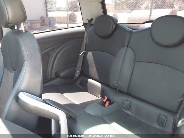 2009 MINI COOPER WMWMF33589TT69383 Photo 7