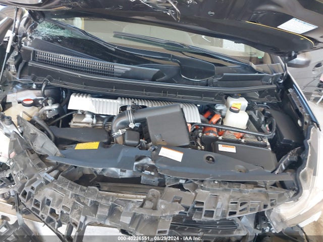 Toyota Prius V Two 2015 JTDZN3EU6FJ030466 Image 10