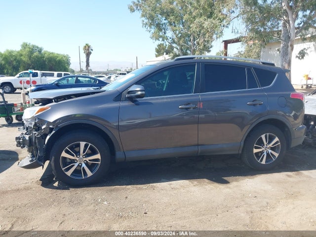 Toyota Rav4 Xle 2017 2T3WFREV7HW404311 Image 15