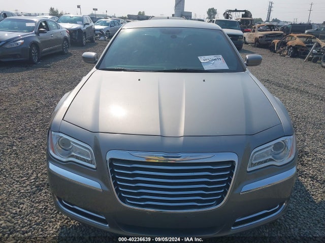 2C3CCAAG0EH286493 Chrysler 300
