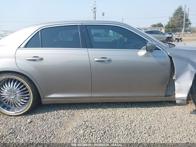 2C3CCAAG0EH286493 Chrysler 300