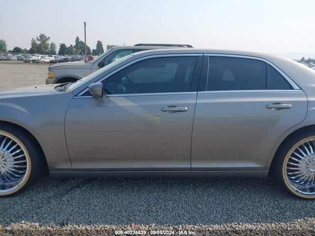 2C3CCAAG0EH286493 Chrysler 300