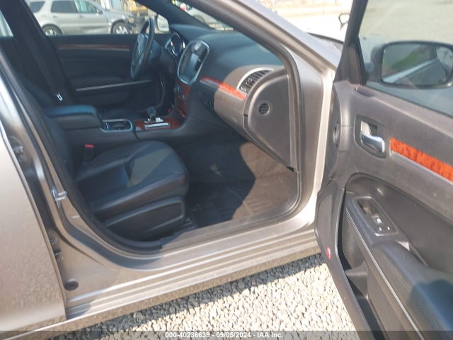 2C3CCAAG0EH286493 Chrysler 300