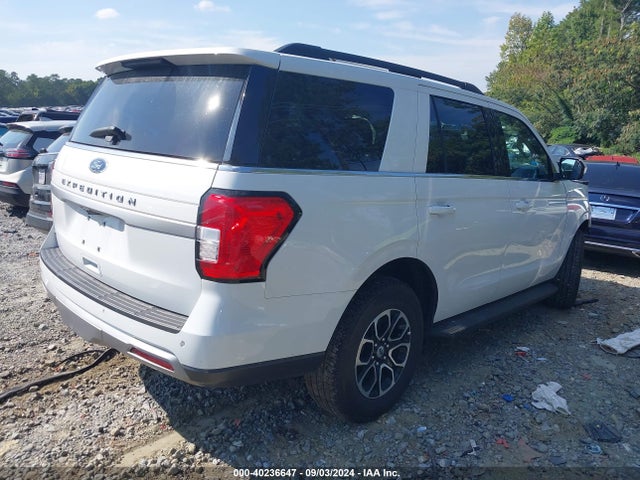 1FMJU1H8XREA19787 Ford Expedition Xlt