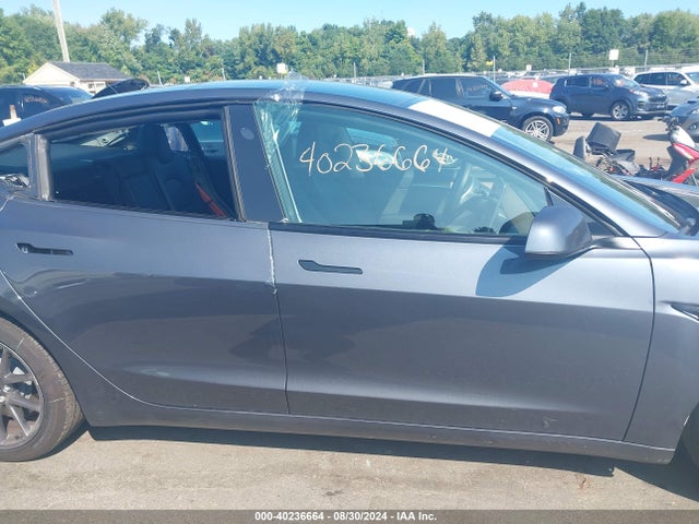 Tesla Model 3 Rear-wheel Drive 2023 5YJ3E1EA2PF561947 Image 14