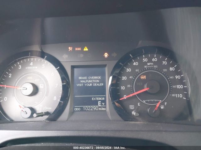 5TDKK3DC1GS766013 Toyota SIENNA LE