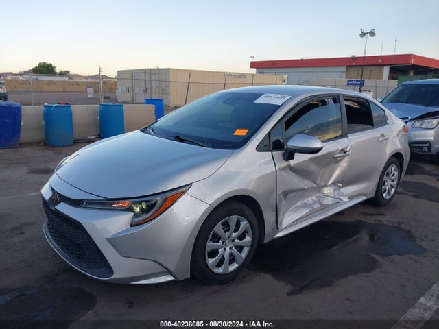 Toyota COROLLA LE 2022 5YFEPMAE6NP368330 Image 2