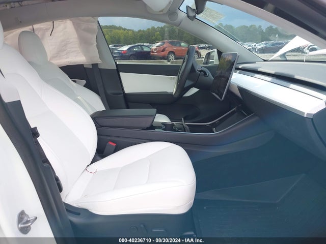 2020 TESLA MODEL Y 5YJYGDEE8LF014602 Photo 4