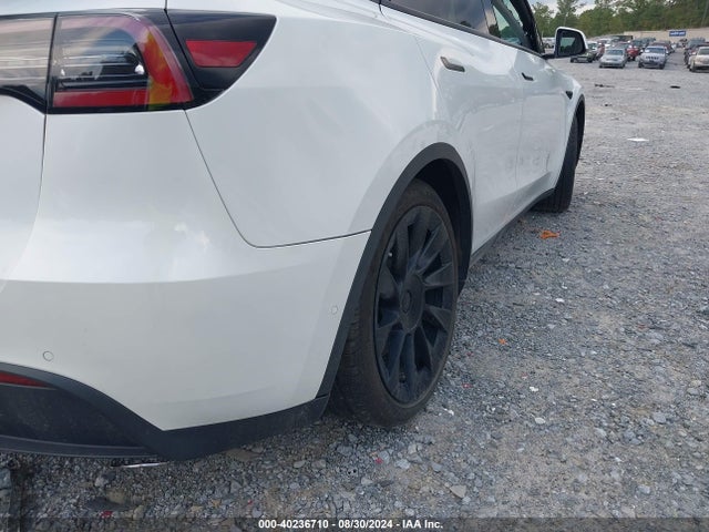 2020 TESLA MODEL Y 5YJYGDEE8LF014602 Photo 5