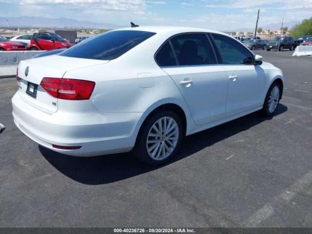 3VWD17AJ4FM356226 Volkswagen Jetta 1.8t Se