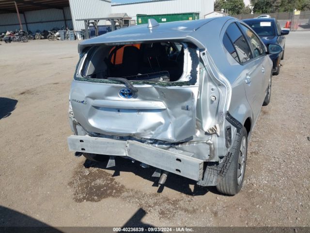 JTDKDTB30F1576020 Toyota Prius C One