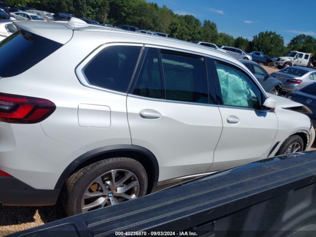 5UXCR6C0XN9K23097 BMW X5 Xdrive40i
