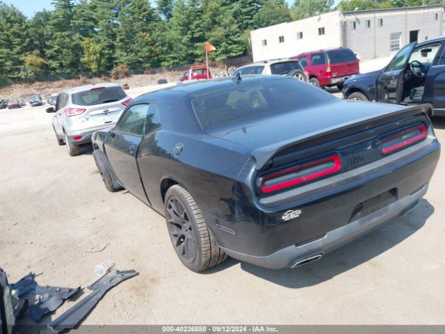 2C3CDZAG5GH209648 Dodge Challenger Sxt