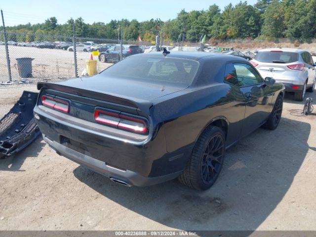 2C3CDZAG5GH209648 Dodge Challenger Sxt