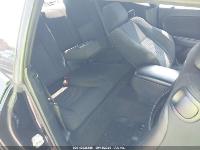 2C3CDZAG5GH209648 Dodge Challenger Sxt