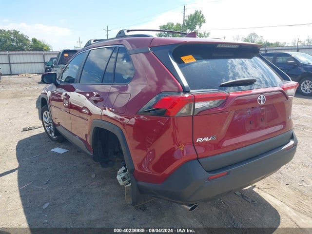 Toyota Rav4 Xle Premium 2022 2T3C1RFV4NW197646 Image 3