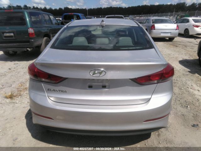 5NPD84LF7JH356211 Hyundai ELANTRA SEL