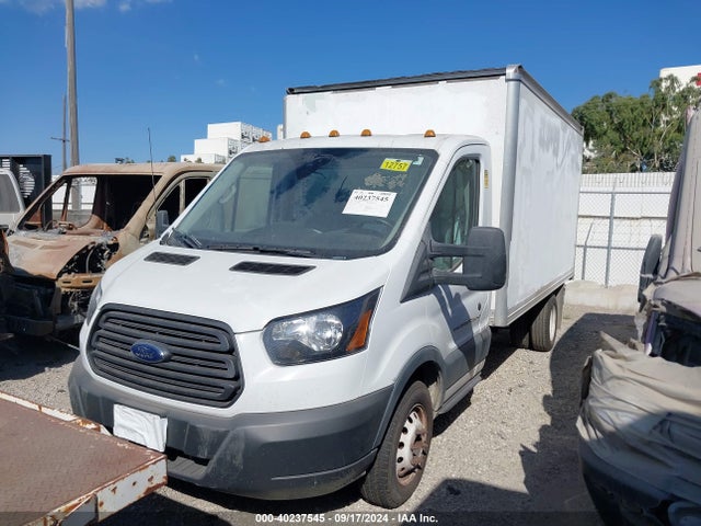 Ford Transit-350 Cab 2018 1FDBF8ZM4JKA62188 Image 2
