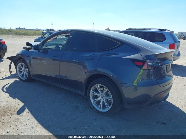2023 TESLA MODEL Y 7SAYGDEE1PA159163 Photo 2