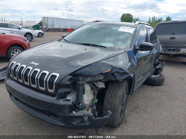 Jeep Cherokee Latitude 2015 1C4PJLCB4FW700846 Image 2