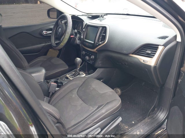 Jeep Cherokee Latitude 2015 1C4PJLCB4FW700846 Image 5