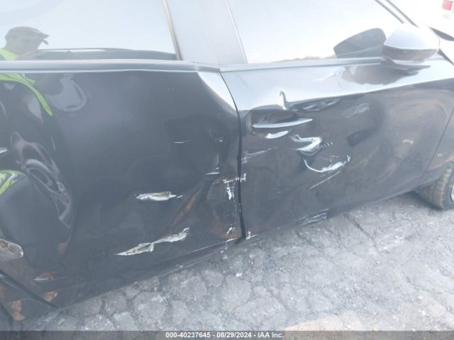 3MZBPADL7LM137854 Mazda Mazda3 Preferred Package