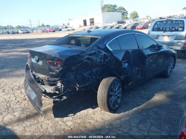 3MZBPADL7LM137854 Mazda Mazda3 Preferred Package