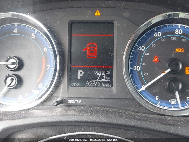 Toyota COROLLA LE 2018 2T1BURHE7JC045221 Image 7
