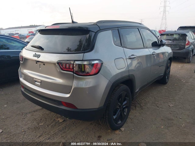 3C4NJCBB0MT597176 Jeep Compass Altitude Fwd