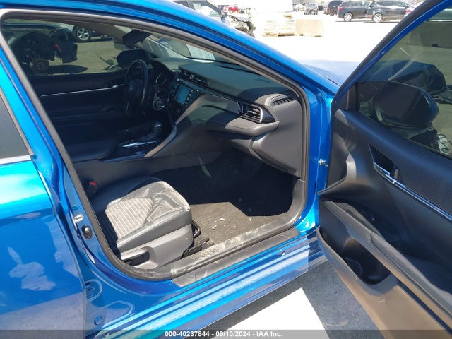 Auction sale of the 2019 Toyota Camry Se, vin: 4T1B11HKXKU200618, lot number: 40237844
