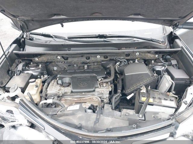 Toyota Rav4 Xle 2017 JTMRFREV8HD199012 Image 10