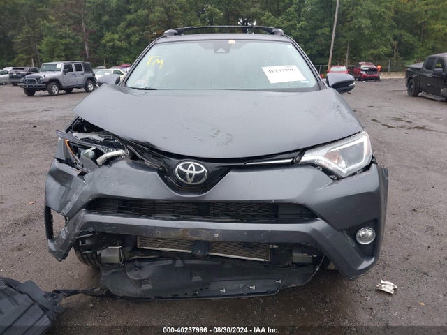 Toyota Rav4 Xle 2017 JTMRFREV8HD199012 Image 12