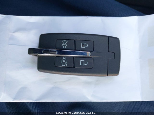 2012 Ford Taurus Sho მანქანა იყიდება აუქციონზე, vin: 1FAHP2KT5CG137695, აუქციონის ნომერი: 40238102