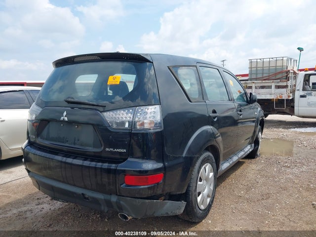 2010 MITSUBISHI OUTLANDER JA4AS2AWXAZ016985 Photo 3