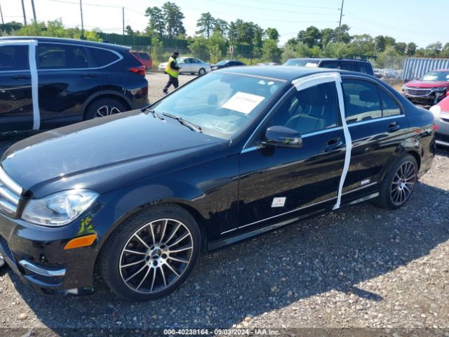 WDDGF8AB4ER306753 Mercedes-Benz C 300 Luxury 4matic/sport 4matic