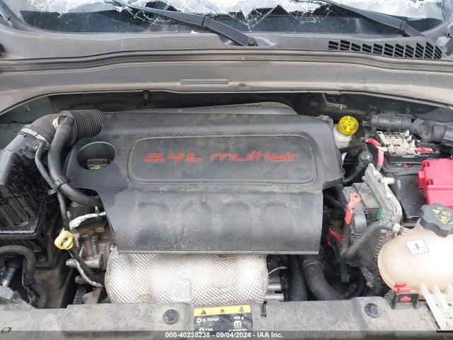 ZACCJABB1JPH43096 Jeep Renegade Altitude Fwd