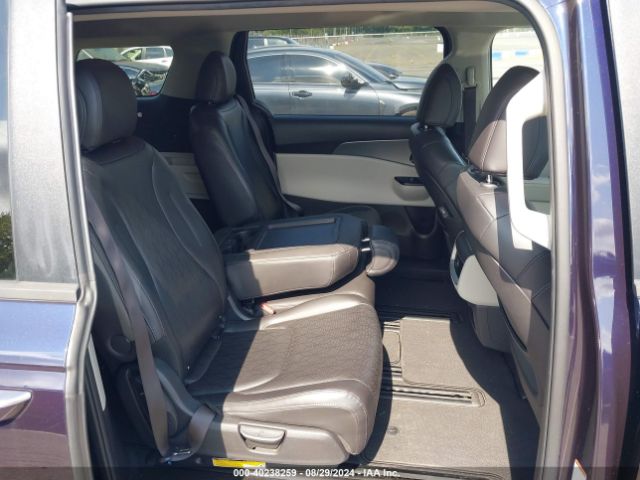KNDNB4H39N6169895 KIA Carnival Mpv Lx Seat Package