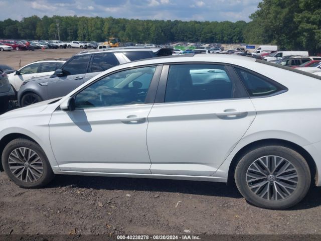 3VWCB7BU2LM031572 Volkswagen Jetta 1.4t R-line/1.4t S/1.4t Se