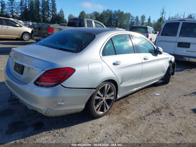 55SWF4JB1GU175657 Mercedes-Benz C 300 Luxury/sport