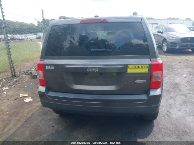 1C4NJPFBXGD687396 Jeep Patriot Latitude