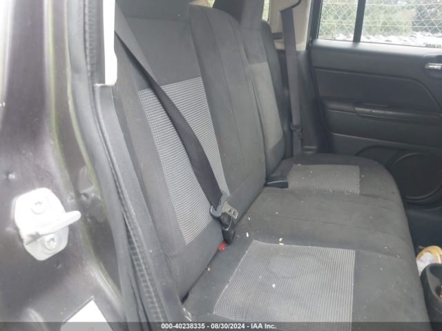 1C4NJPFBXGD687396 Jeep Patriot Latitude