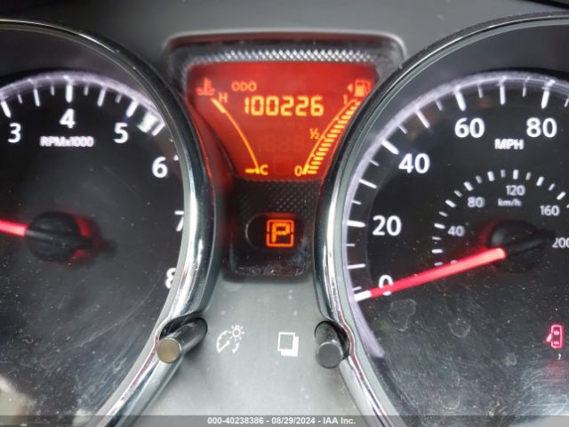 3N1CN7AP3EL842413 Nissan Versa 1.6 Sv