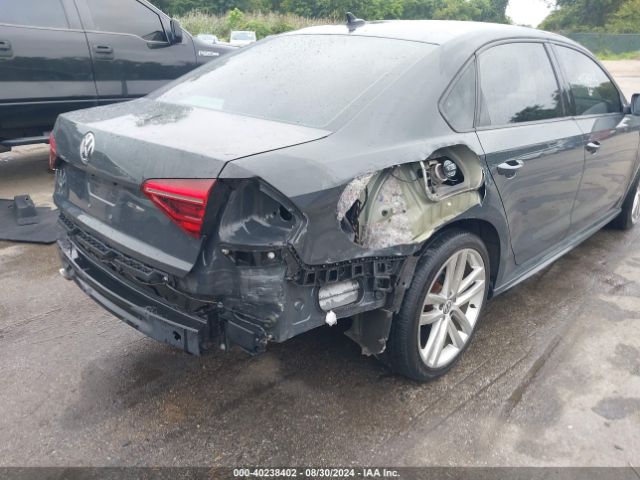 1VWAA7A39JC016651 Volkswagen Passat 2.0t R-line/2.0t S