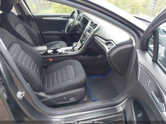 3FA6P0HDXGR230335 Ford FUSION SE
