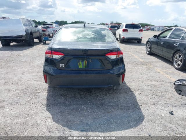 JTDEPMAE1MJ179104 Toyota COROLLA LE